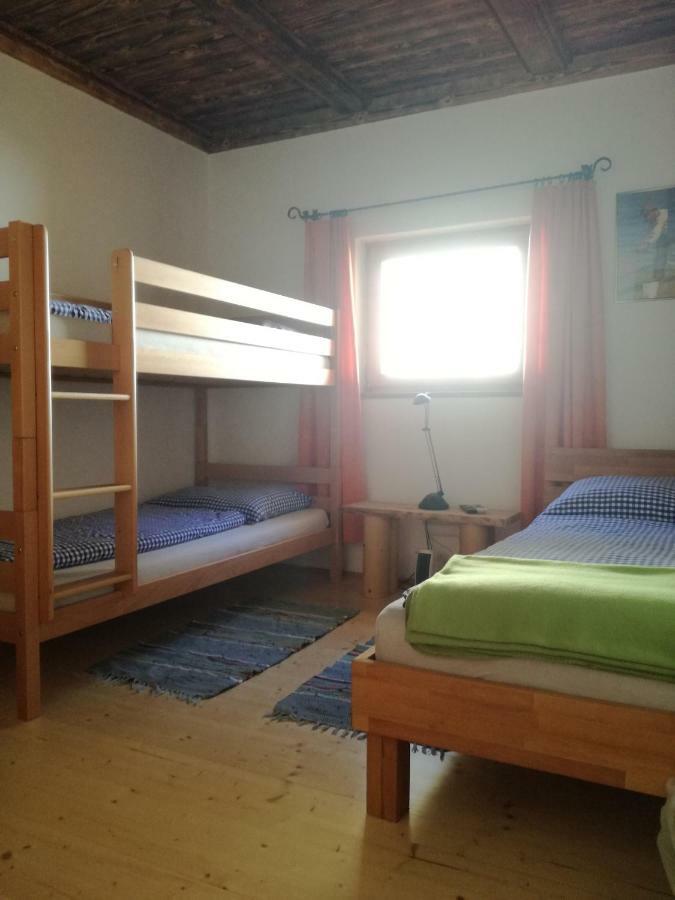 Ferienhaus Am Wallnerhof Flattach Luaran gambar