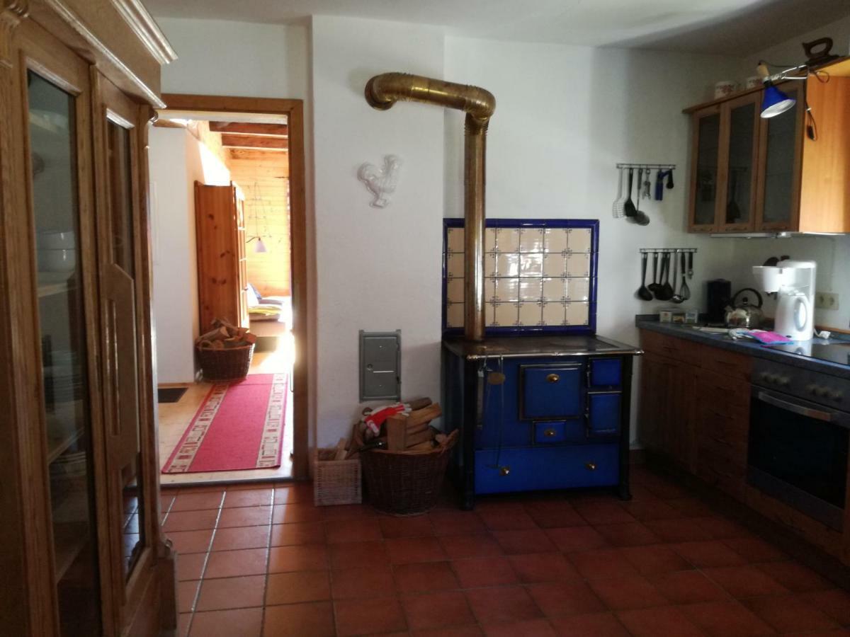 Ferienhaus Am Wallnerhof Flattach Luaran gambar
